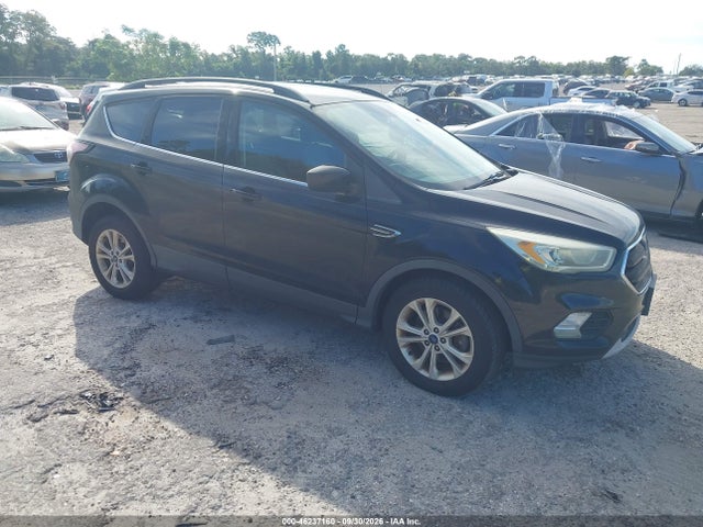Продаж на аукціоні авто 2017 Ford Escape Se, vin: 1FMCU9GD5HUC44547, номер лоту: 46237160
