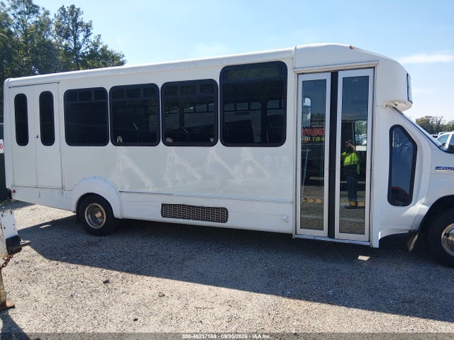 2014 Ford E-450 Cutaway მანქანა იყიდება აუქციონზე, vin: 1FDFE4FS5EDB17807, აუქციონის ნომერი: 46237184