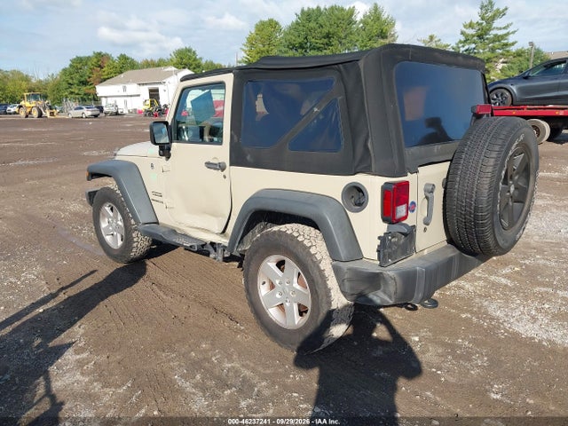 2017 Jeep Wrangler Sport 4x4 მანქანა იყიდება აუქციონზე, vin: 1C4AJWAG2HL574142, აუქციონის ნომერი: 46237241