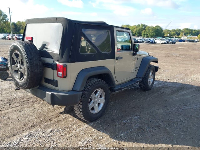 2017 Jeep Wrangler Sport 4x4 მანქანა იყიდება აუქციონზე, vin: 1C4AJWAG2HL574142, აუქციონის ნომერი: 46237241