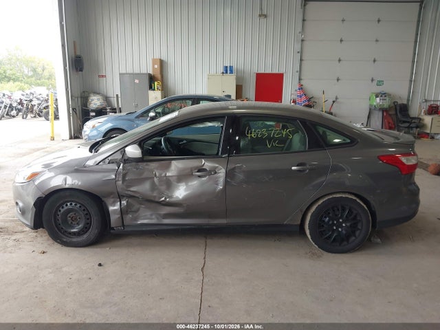 46237245 :رقم المزاد ، 1FADP3F26DL292500 vin ، 2013 Ford Focus Se مزاد بيع