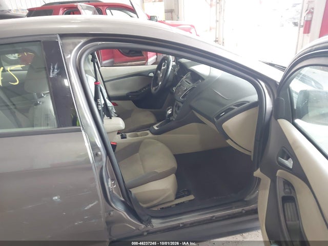 46237245 :رقم المزاد ، 1FADP3F26DL292500 vin ، 2013 Ford Focus Se مزاد بيع