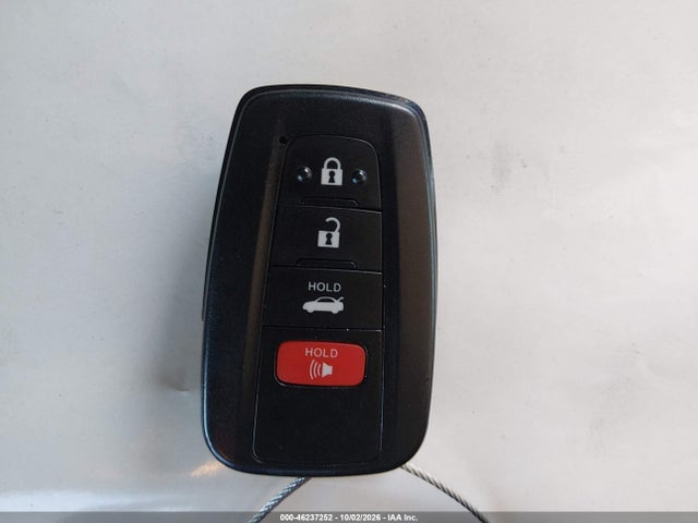 Toyota Corolla Hybrid Le 2021 JTDEAMDE5MJ018655 Image 11