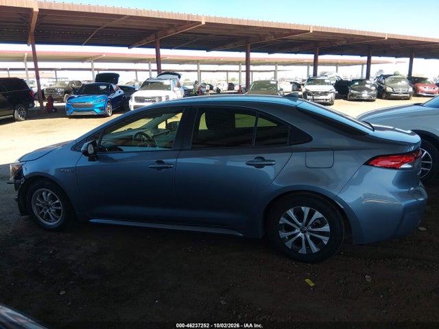 Toyota Corolla Hybrid Le 2021 JTDEAMDE5MJ018655 Image 14
