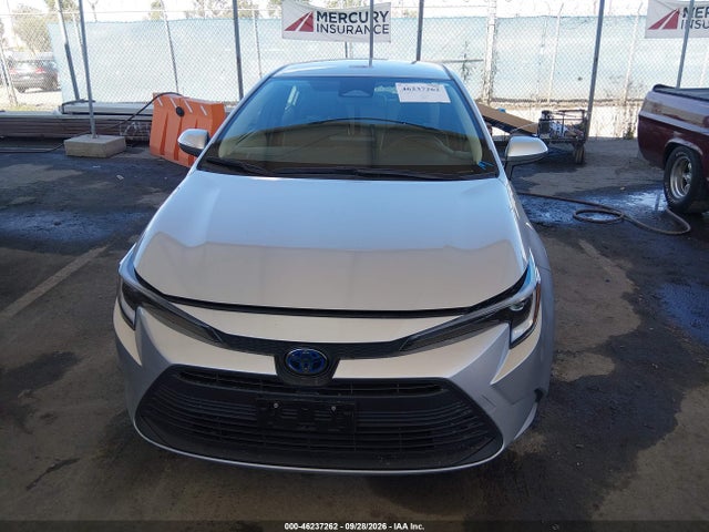 Toyota Corolla Hybrid Le 2024 JTDBCMFEXR3039605 Image 12