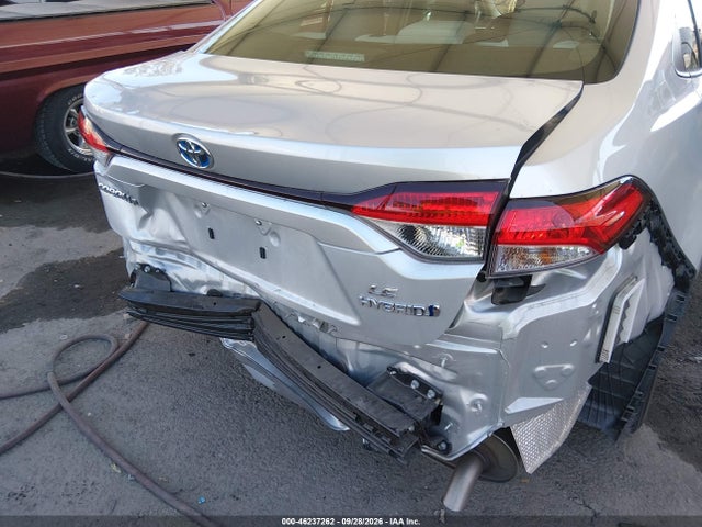 Toyota Corolla Hybrid Le 2024 JTDBCMFEXR3039605 Image 18
