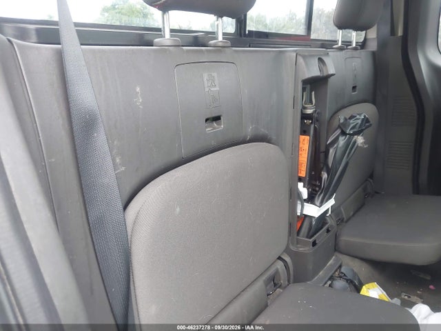 46237278 :رقم المزاد ، 1N6AD0CW8CC421585 vin ، 2012 Nissan Frontier Pro-4x مزاد بيع
