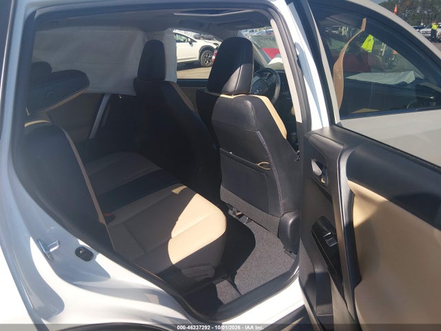 Продажа на аукционе авто 2017 Toyota Rav4, vin: 3TMDFREV3HJ154303, номер лота: 46237292