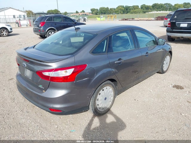 46237294 :رقم المزاد ، 1FADP3F27EL418851 vin ، 2014 Ford Focus Se مزاد بيع