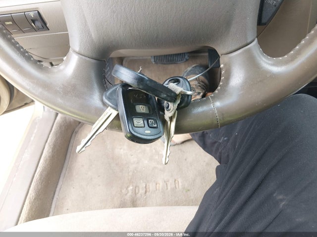 Продаж на аукціоні авто 2004 Hyundai Sonata, vin: KMHWF25S84A052888, номер лоту: 46237296