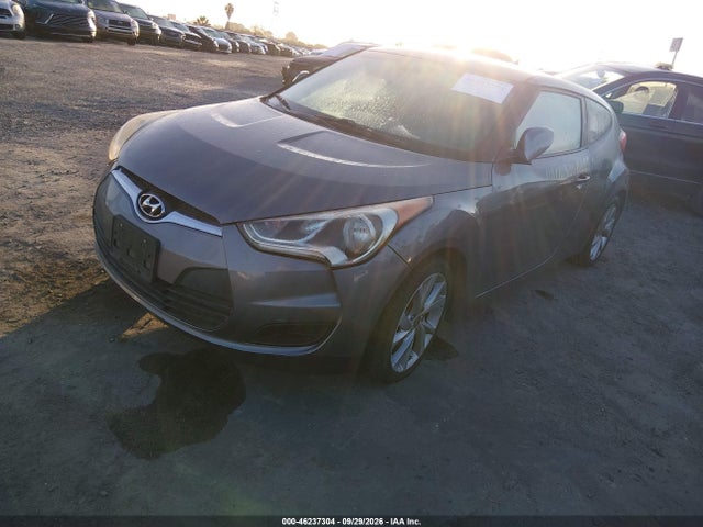 Hyundai Veloster 2016 KMHTC6AD3GU262702 Image 2