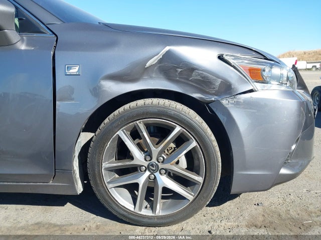 JTHKD5BH3F2250468 Lexus CT 200H