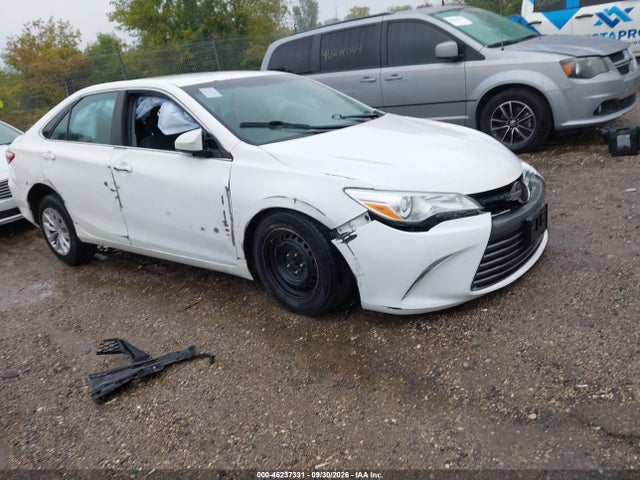 Продаж на аукціоні авто 2015 Toyota Camry Le, vin: 4T4BF1FK1FR484723, номер лоту: 46237331