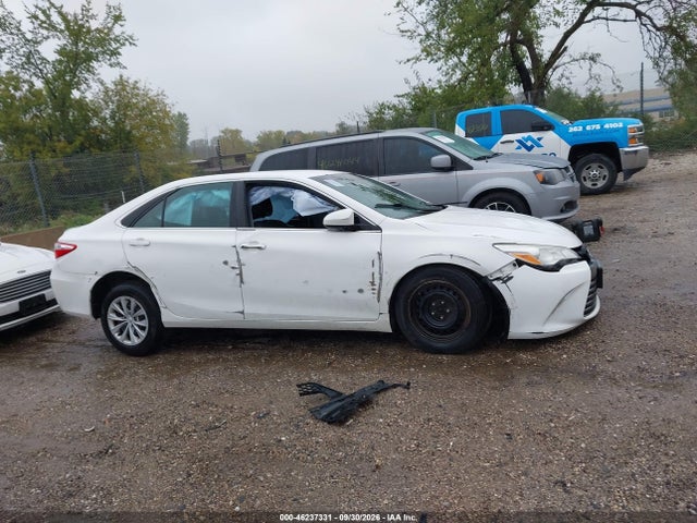 Продаж на аукціоні авто 2015 Toyota Camry Le, vin: 4T4BF1FK1FR484723, номер лоту: 46237331