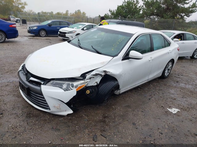 Продаж на аукціоні авто 2015 Toyota Camry Le, vin: 4T4BF1FK1FR484723, номер лоту: 46237331
