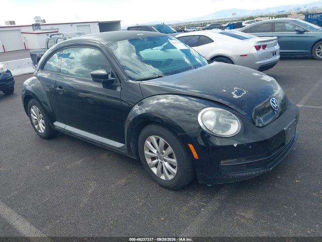 46237337 :رقم المزاد ، 3VWF17ATXEM641005 vin ، 2014 Volkswagen Beetle 1.8t Entry مزاد بيع