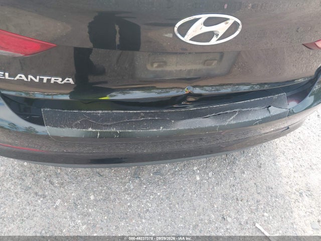 2017 Hyundai Elantra Se მანქანა იყიდება აუქციონზე, vin: 5NPD84LF4HH050299, აუქციონის ნომერი: 46237378