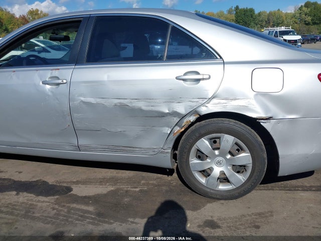 2007 Toyota Camry Le მანქანა იყიდება აუქციონზე, vin: 4T1BE46K67U151501, აუქციონის ნომერი: 46237389