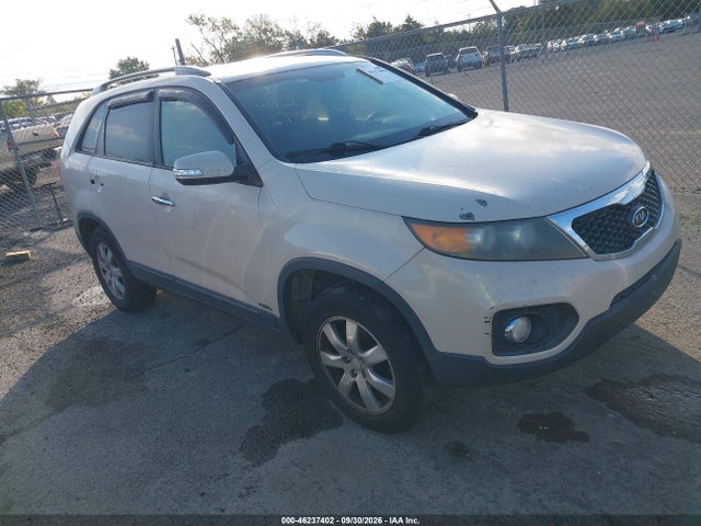 2011 Kia Sorento Lx მანქანა იყიდება აუქციონზე, vin: 5XYKTDA19BG091135, აუქციონის ნომერი: 46237402