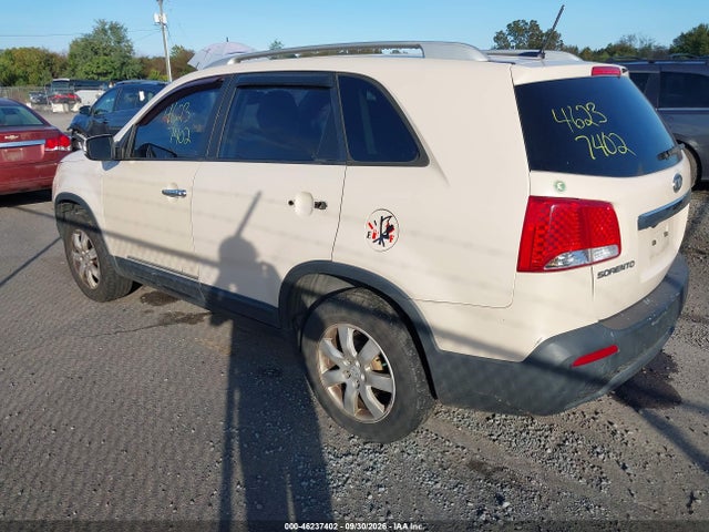 2011 Kia Sorento Lx მანქანა იყიდება აუქციონზე, vin: 5XYKTDA19BG091135, აუქციონის ნომერი: 46237402