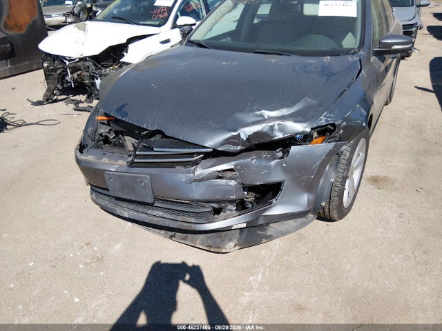 Продаж на аукціоні авто 2013 Volkswagen Passat 2.5l Se, vin: 1VWBP7A37DC020883, номер лоту: 46237405