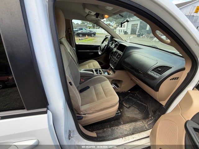 2016 Dodge Grand Caravan Sxt მანქანა იყიდება აუქციონზე, vin: 2C4RDGCG7GR373307, აუქციონის ნომერი: 46237426