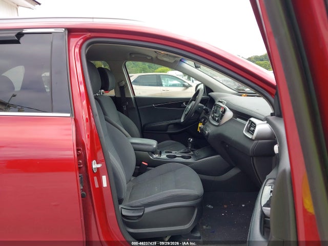 Продажа на аукционе авто 2016 Kia Sorento 2.4l Lx, vin: 5XYPGDA34GG137232, номер лота: 46237439