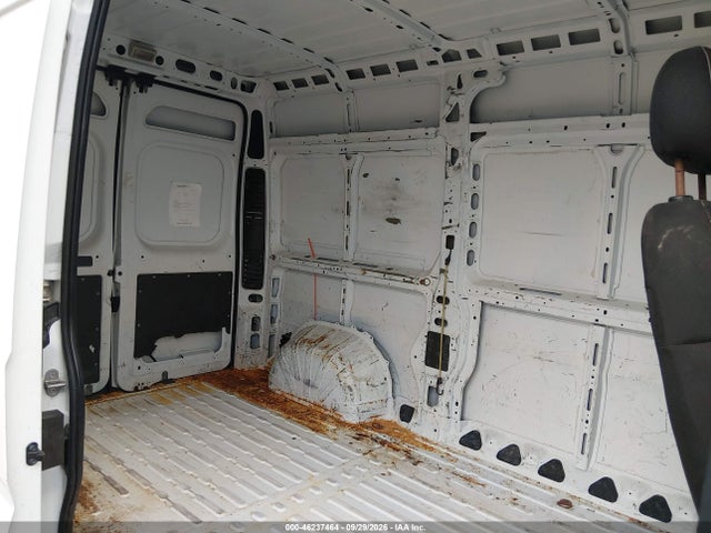 46237464 :رقم المزاد ، 3C6LRVCG2ME566383 vin ، 2021 Ram Promaster 2500 مزاد بيع