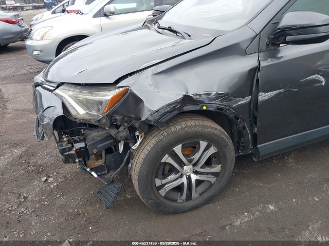 46237499 :رقم المزاد ، JTMBFREV6HJ123789 vin ، 2017 Toyota Rav4 Le مزاد بيع