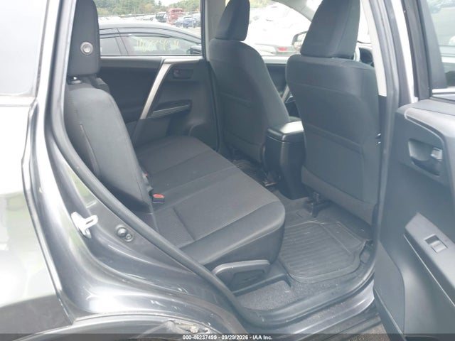 46237499 :رقم المزاد ، JTMBFREV6HJ123789 vin ، 2017 Toyota Rav4 Le مزاد بيع