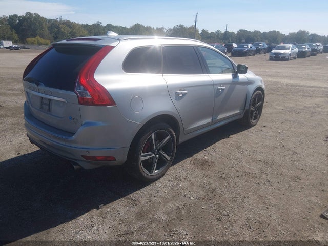 2015 Volvo Xc60 T6 R-design Platinum მანქანა იყიდება აუქციონზე, vin: YV4902RH5F2566466, აუქციონის ნომერი: 46237523