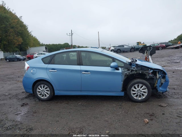 Продажа на аукционе авто 2013 Toyota Prius Plug-in, vin: JTDKN3DP0D3036732, номер лота: 46237547