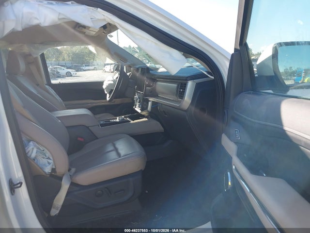 Продажа на аукционе авто 2022 Ford Expedition Xlt, vin: 1FMJU1HT1NEA46424, номер лота: 46237553