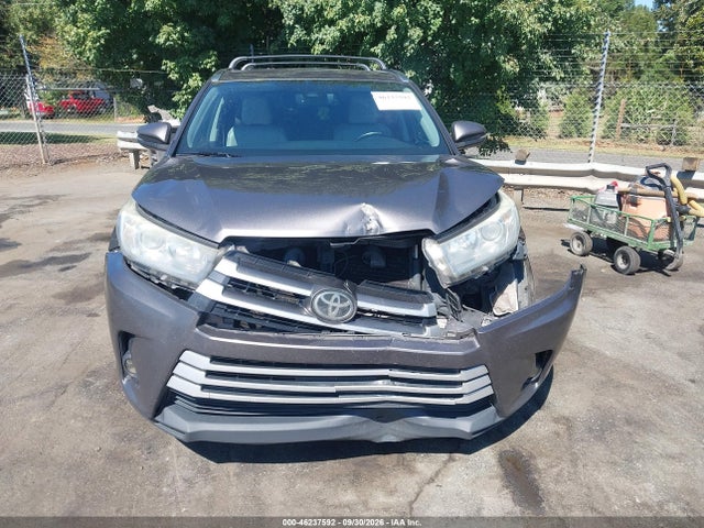 Продаж на аукціоні авто 2017 Toyota Highlander Xle, vin: 5TDJZRFH7HS386307, номер лоту: 46237592