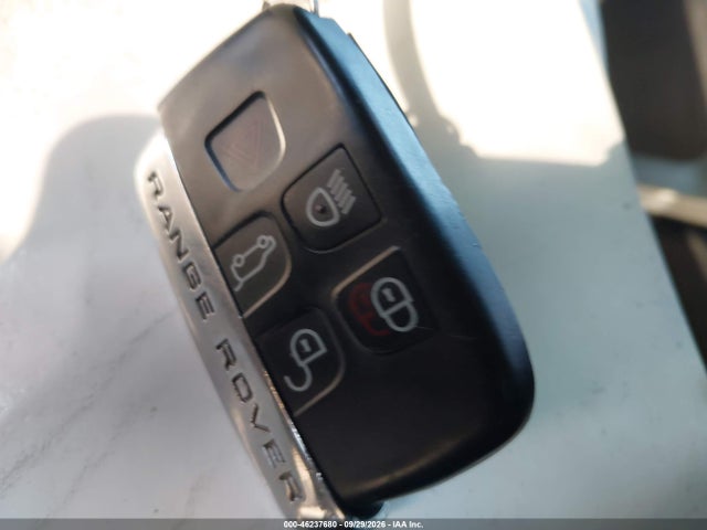 Land Rover Range Rover 3.0l V6 Supercharged Hse 2014 SALGS2WF2EA154672 Image 11
