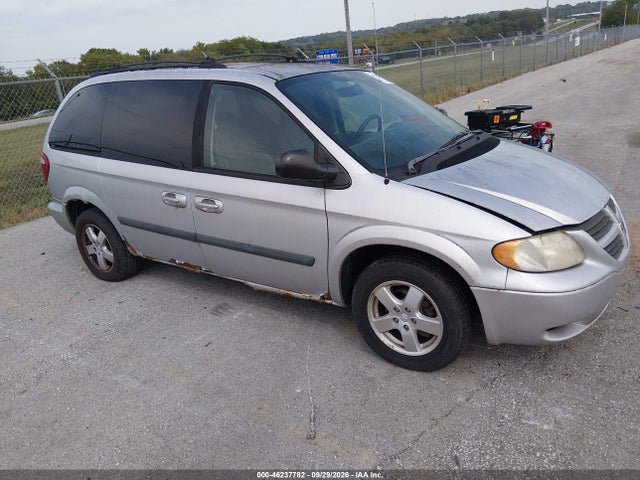 Продаж на аукціоні авто 2005 Dodge Caravan Sxt, vin: 1D4GP45R05B318644, номер лоту: 46237782