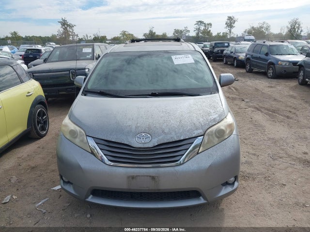 2011 Toyota Sienna Xle V6 მანქანა იყიდება აუქციონზე, vin: 5TDYK3DC6BS083937, აუქციონის ნომერი: 46237784