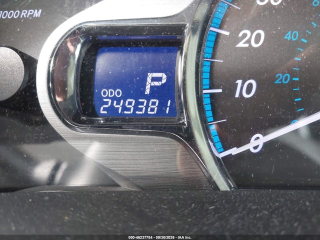 2011 Toyota Sienna Xle V6 მანქანა იყიდება აუქციონზე, vin: 5TDYK3DC6BS083937, აუქციონის ნომერი: 46237784