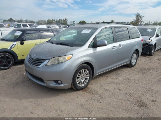 2011 Toyota Sienna Xle V6 მანქანა იყიდება აუქციონზე, vin: 5TDYK3DC6BS083937, აუქციონის ნომერი: 46237784