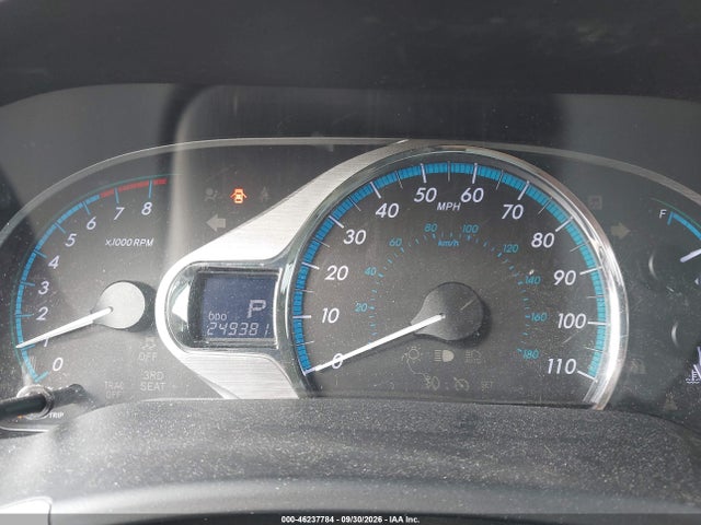 2011 Toyota Sienna Xle V6 მანქანა იყიდება აუქციონზე, vin: 5TDYK3DC6BS083937, აუქციონის ნომერი: 46237784