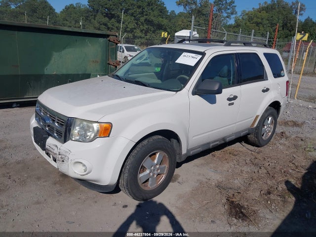 2009 Ford Escape Xlt მანქანა იყიდება აუქციონზე, vin: 1FMCU03G59KA43935, აუქციონის ნომერი: 46237804