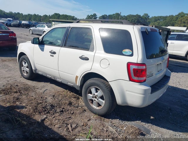 2009 Ford Escape Xlt მანქანა იყიდება აუქციონზე, vin: 1FMCU03G59KA43935, აუქციონის ნომერი: 46237804