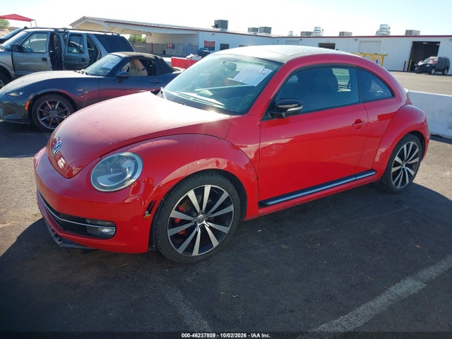 2013 Volkswagen Beetle 2.0t Turbo მანქანა იყიდება აუქციონზე, vin: 3VWVA7AT3DM607384, აუქციონის ნომერი: 46237809