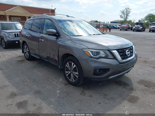 46237822 :رقم المزاد ، 5N1DR2MN5HC677642 vin ، 2017 Nissan Pathfinder Sl مزاد بيع