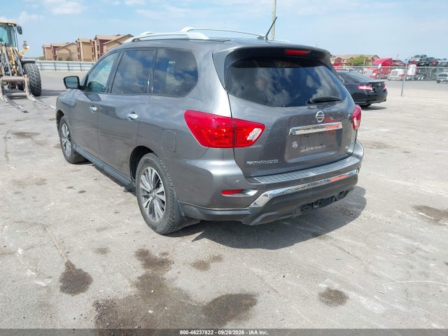 2017 Nissan Pathfinder Sl მანქანა იყიდება აუქციონზე, vin: 5N1DR2MN5HC677642, აუქციონის ნომერი: 46237822