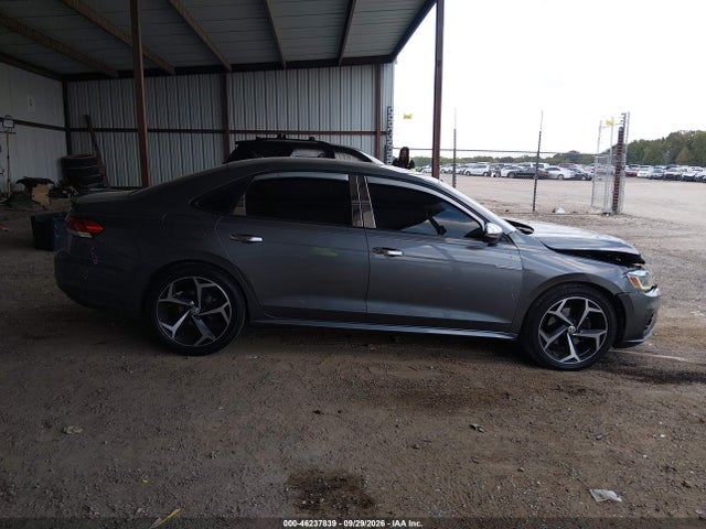 2020 Volkswagen Passat 2.0t R-line მანქანა იყიდება აუქციონზე, vin: 1VWMA7A31LC007619, აუქციონის ნომერი: 46237839