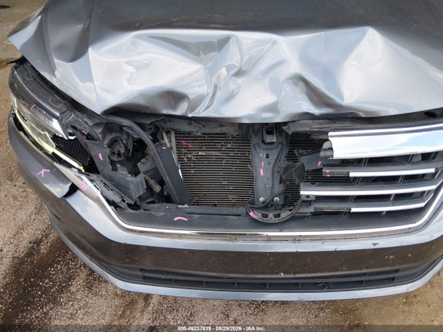 2020 Volkswagen Passat 2.0t R-line მანქანა იყიდება აუქციონზე, vin: 1VWMA7A31LC007619, აუქციონის ნომერი: 46237839