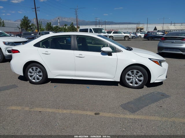 Toyota Corolla Hybrid Le 2024 JTDBCMFE4R3048199 Image 13