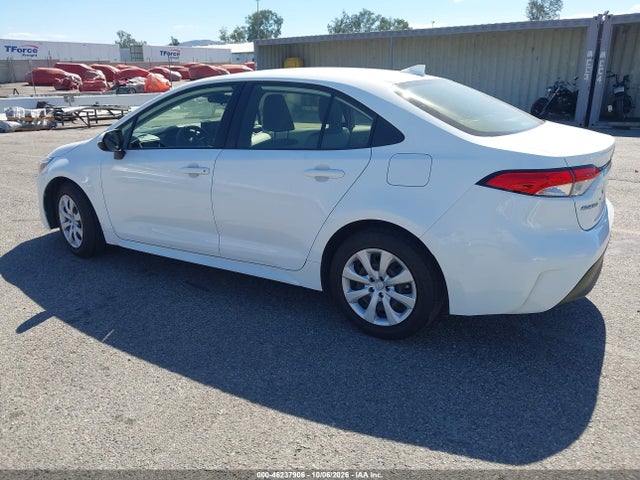 Toyota Corolla Hybrid Le 2024 JTDBCMFE4R3048199 Image 3