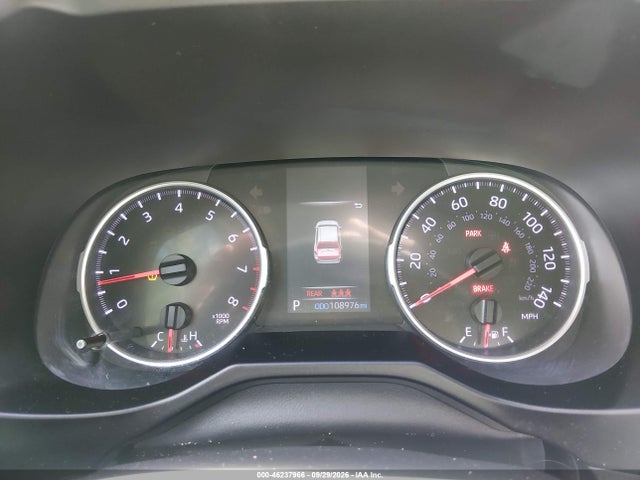 Toyota RAV4 LE 2019 2T3K1RFV3KC006825 Image 7